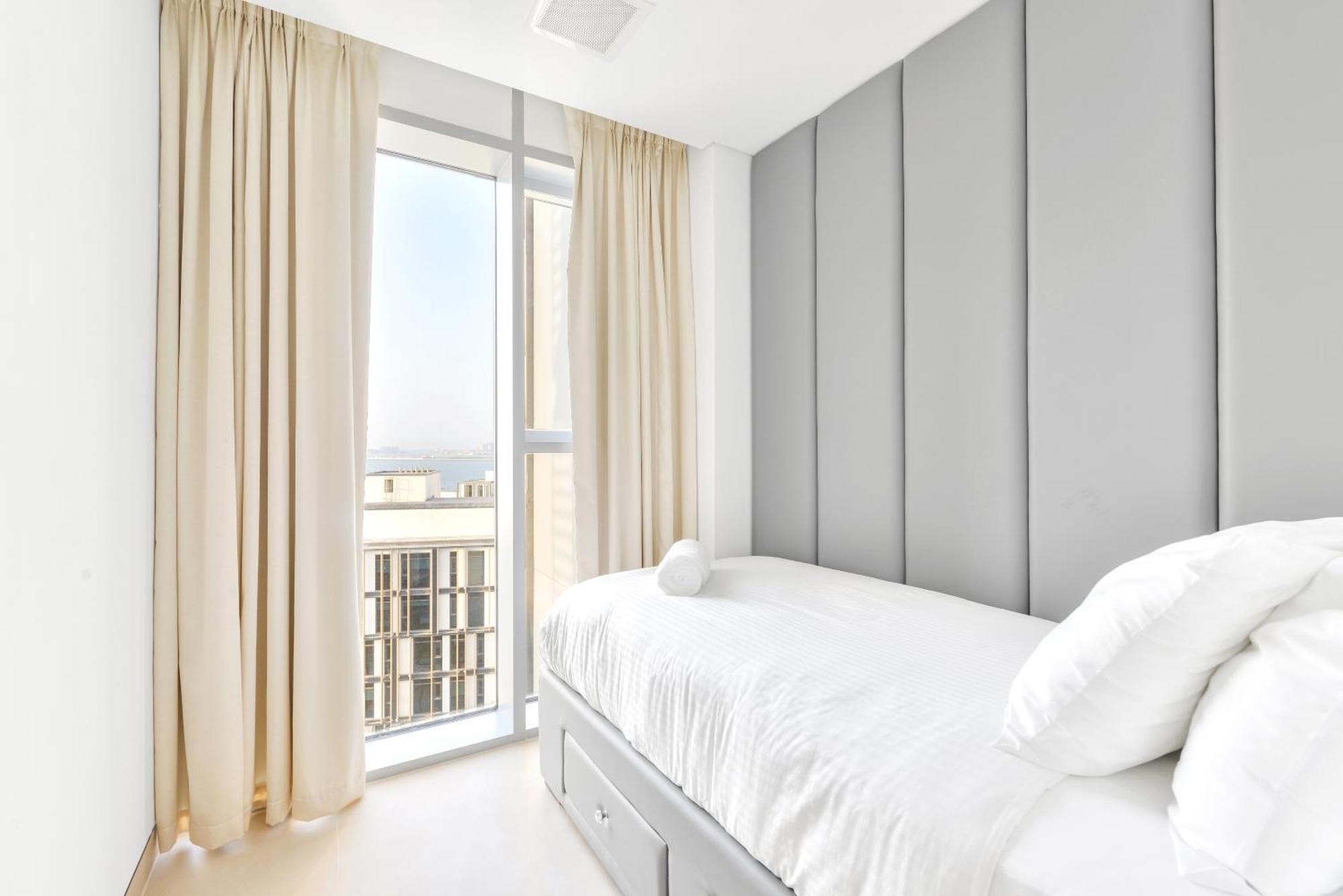 Premium 2+ 1 Bedroom Condo In The Heart Of Bluewaters Island ドバイ エクステリア 写真